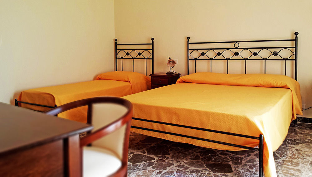 B&B Capo Sant'Alessio Sant'Alessio Siculo Exterior photo